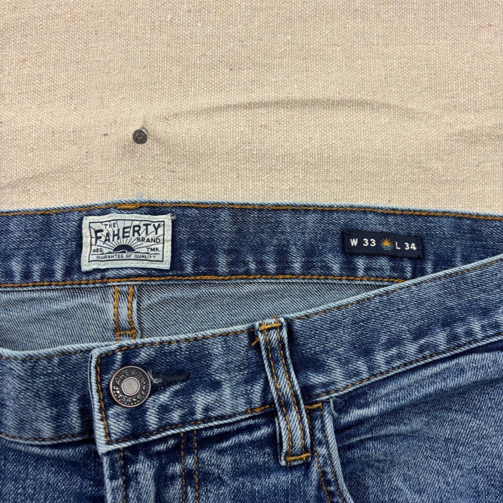 Faherty Jeans Mens 33x34 Blue Organic Cotton Special Weave Straight Leg Denim